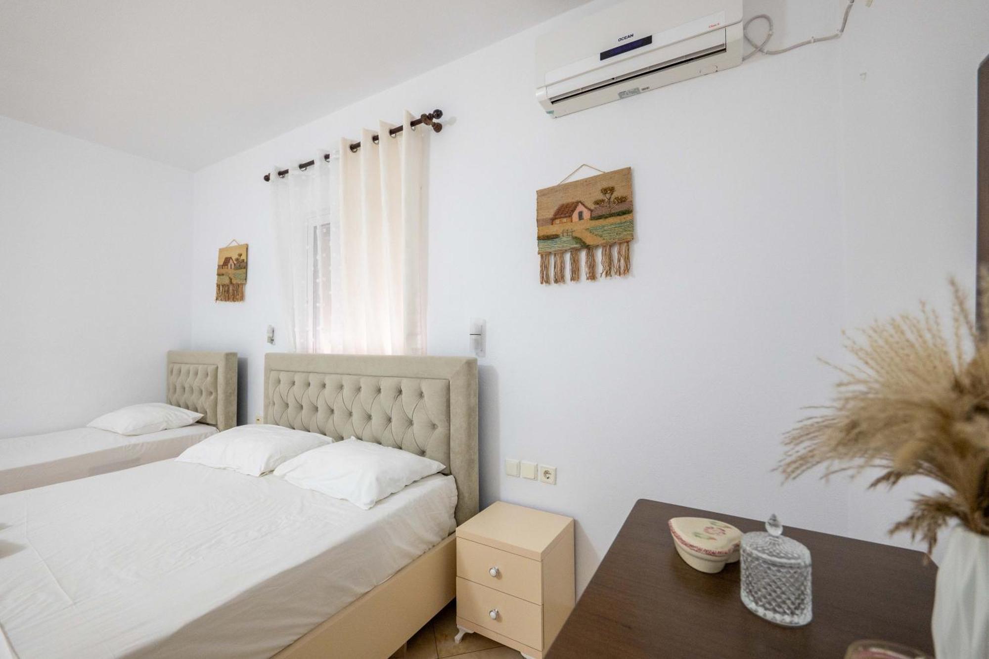 Cozy Apartments Downtown Ksamil Exterior photo