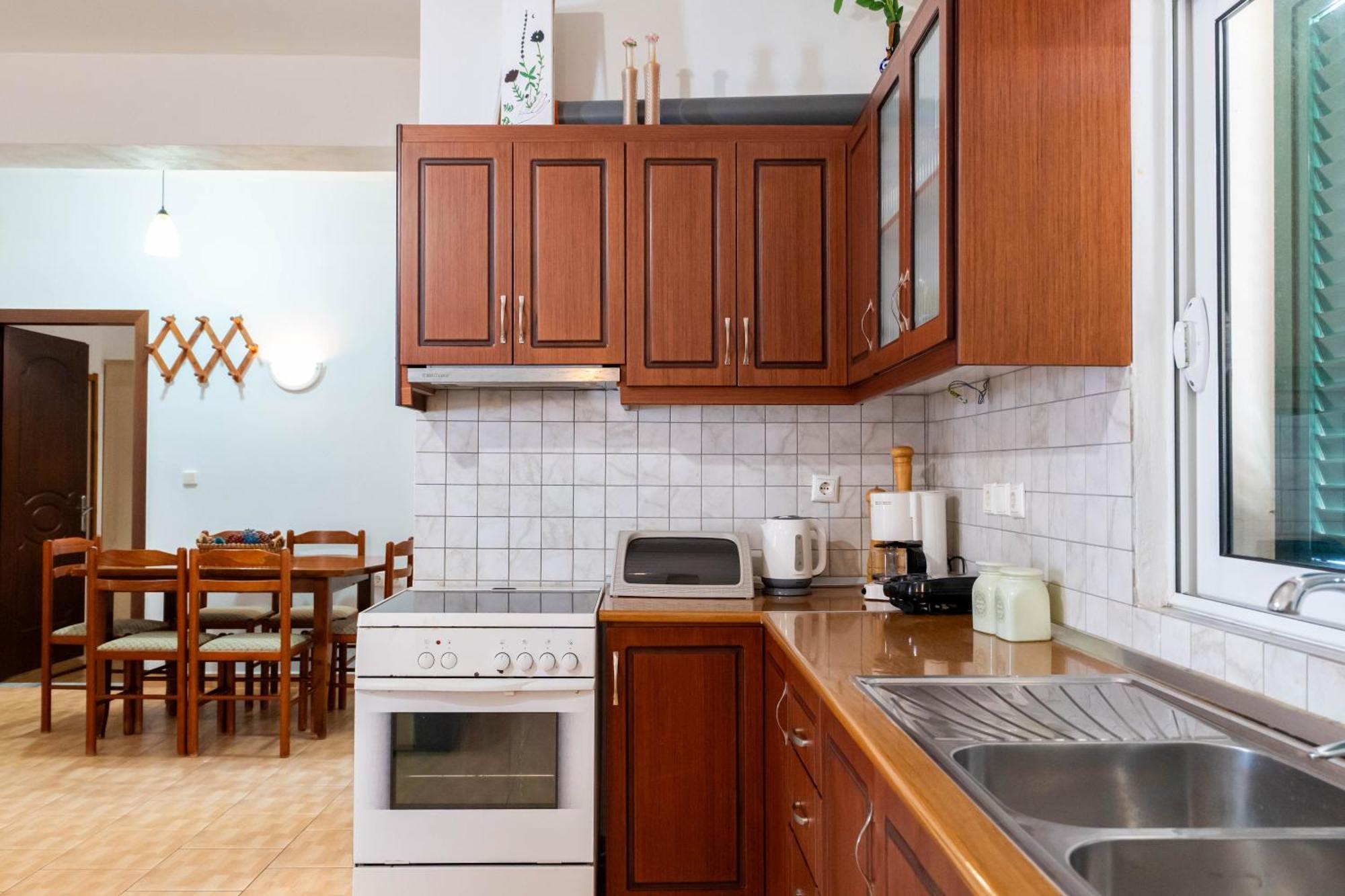 Cozy Apartments Downtown Ksamil Exterior photo